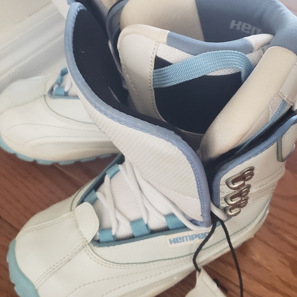 Hemper Snowboard Boots - Picture 2 of 4